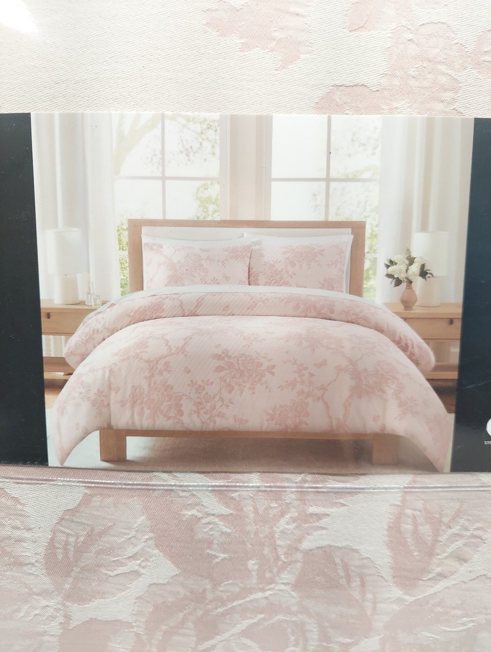TAHARI Cotton Percale Toile Comforter Set
